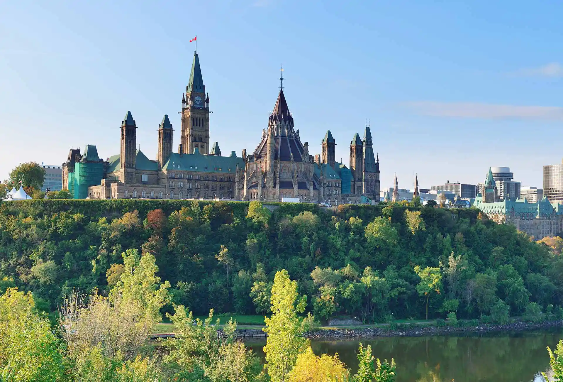 5 cities committed to transfer to 100% renewable energy Ottawa